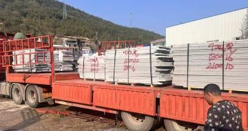 钦州 芝麻灰花岗岩光面毛板出货日常