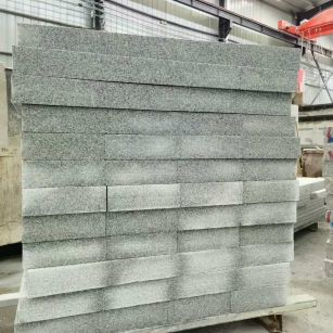 钦州 芝麻白10公分300*600广场地铺，A料定制，尺寸标准，厚薄均匀