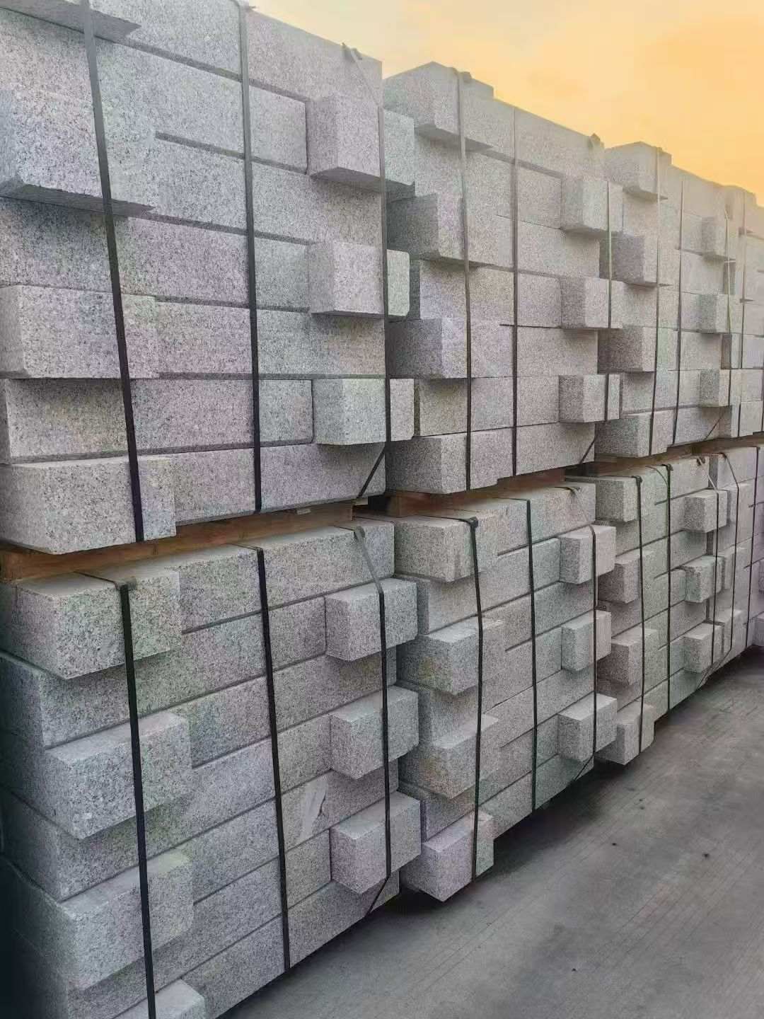 钦州 芝麻白路沿石