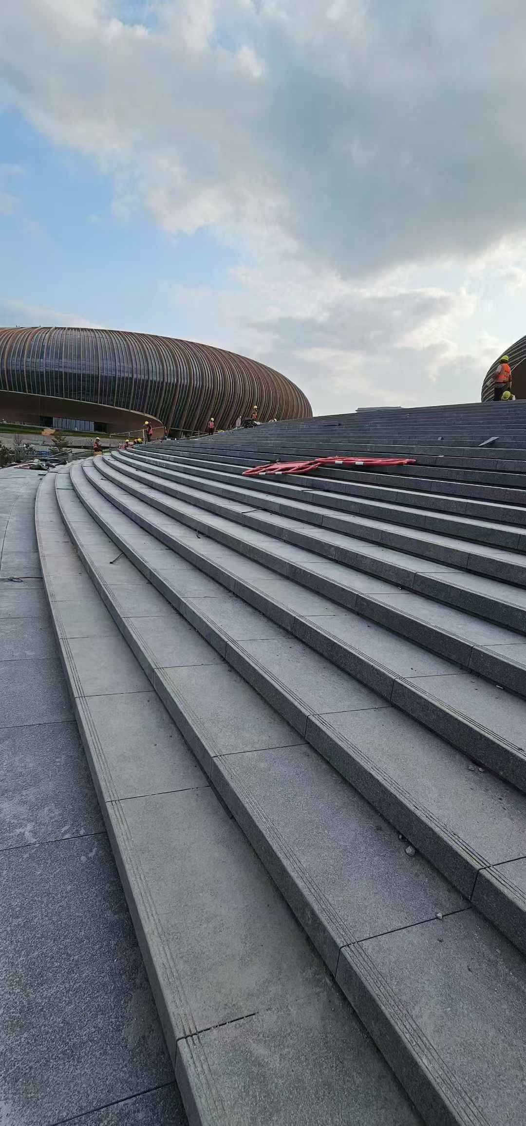 钦州 弧形整石台阶铺装效果图